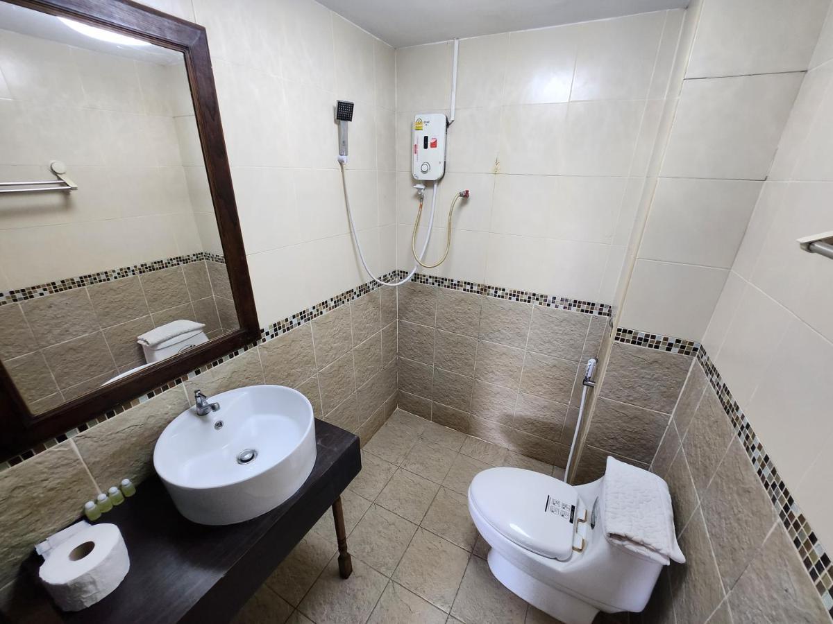 Pai Residence Hotel Csiangmaj Kültér fotó